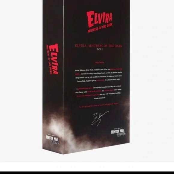 Elvira, Mistress of the Dark Monster High Skullector Doll